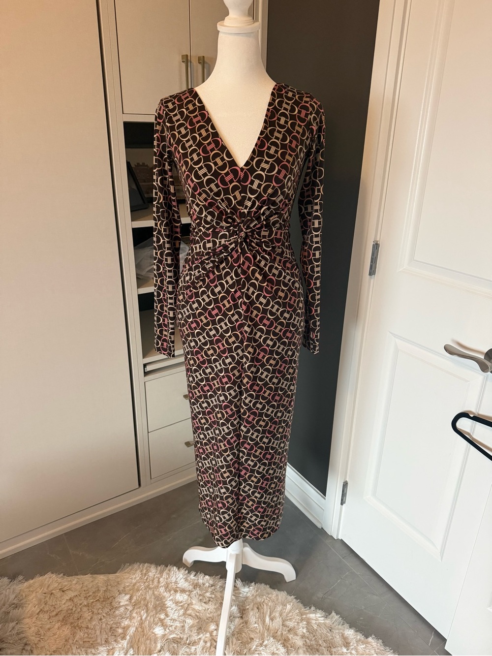 Ann Taylor Chain Link V-neck Dress